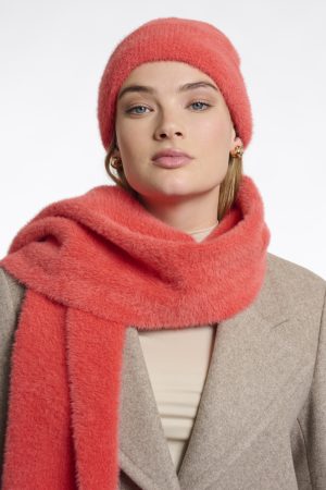 Nadine - Effen pluche muts