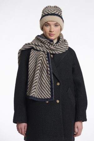 Neeltje - Gebreide sjaal